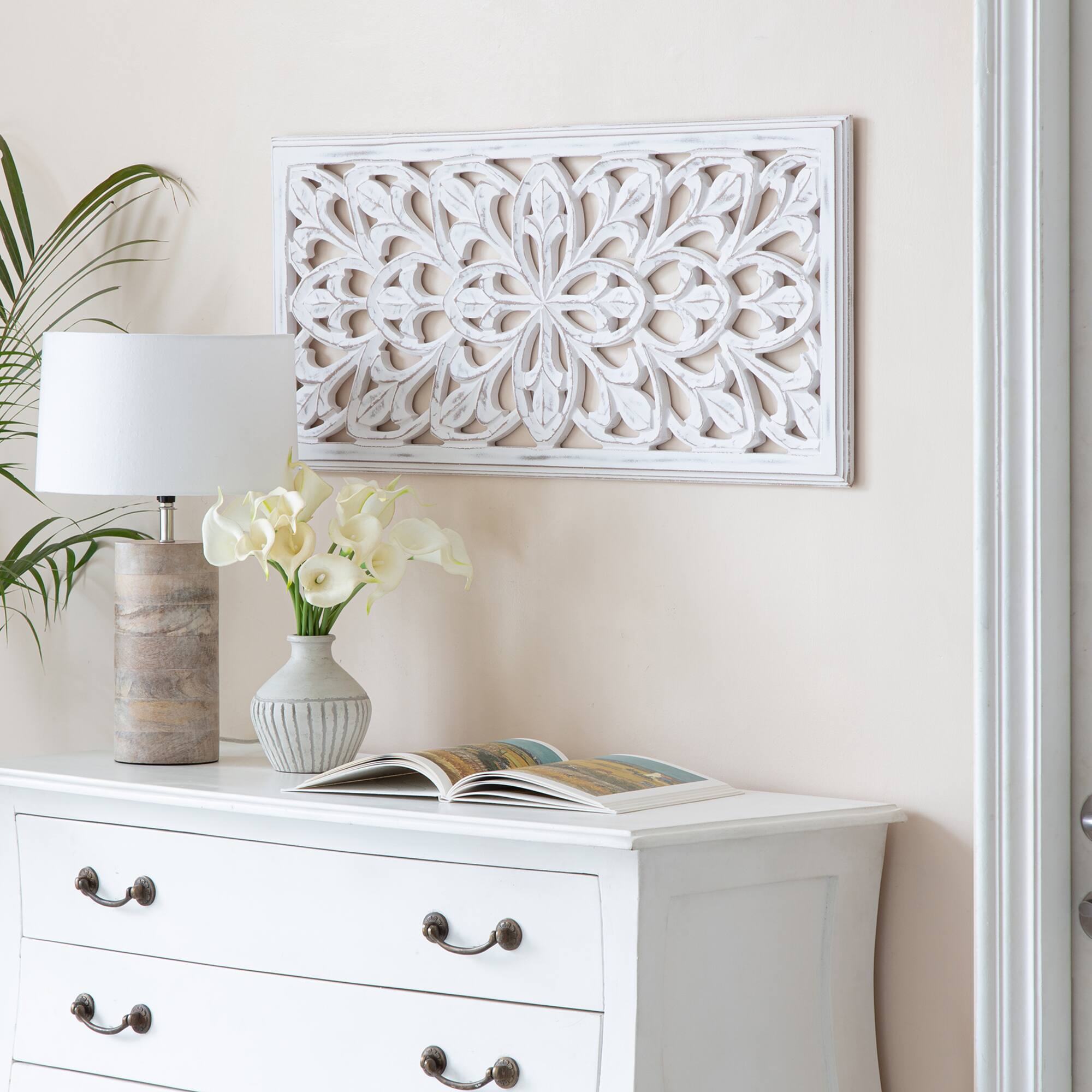 Habitat Augustus White Leaner Wood Wall Medallion